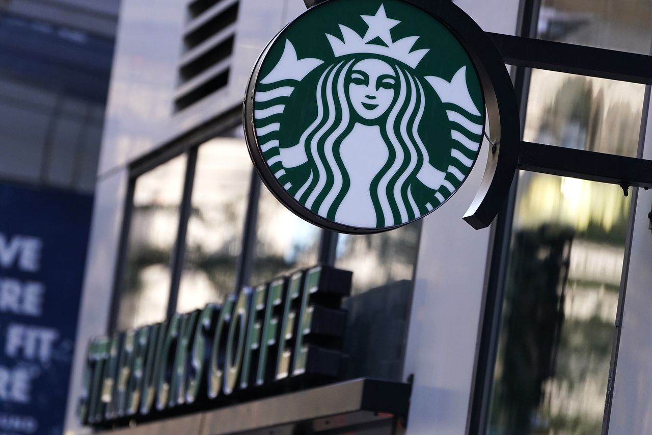 Ce Se Intampla Cu Starbucks si Care Va Fi Traseul Acesteia in Piata?